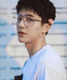 刘昊然爆料八卦视频合集,揭秘娱乐圈幕后那些事儿 第2张 刘昊然爆料八卦视频合集,揭秘娱乐圈幕后那些事儿 第2张