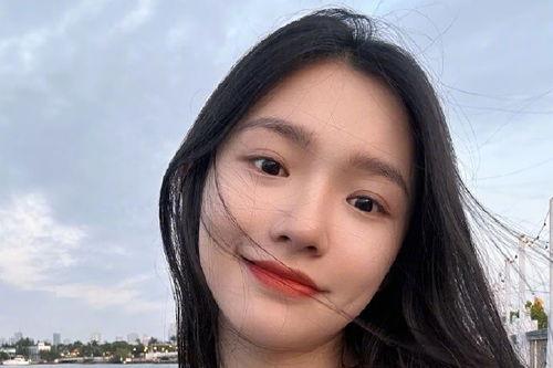 网红吃瓜国产网站,揭秘国产网站热门事件背后的真相  第2张